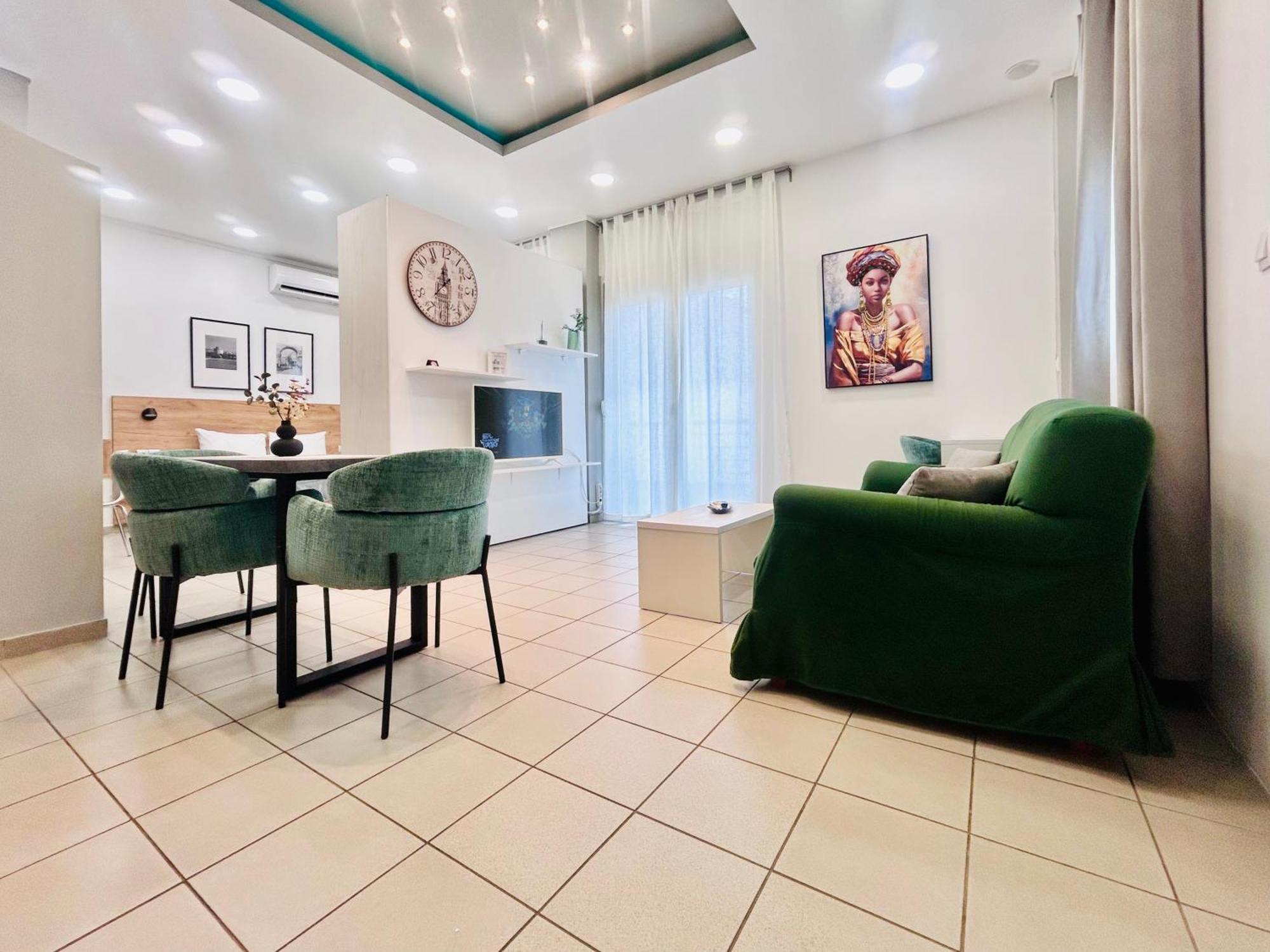 Apartament Ithaca: με αυτόνομη είσοδο. Salonic